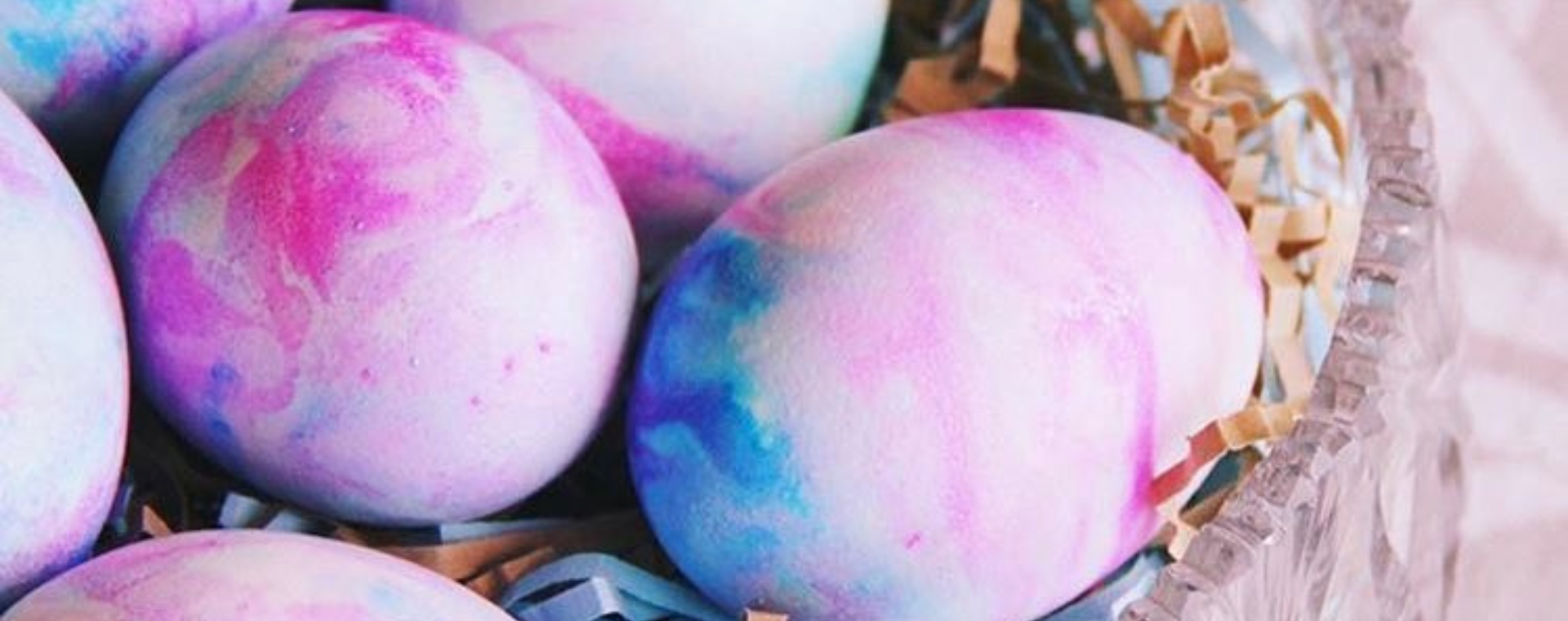 Dakota Layers How to Decorate Eggs with Whipped Cream